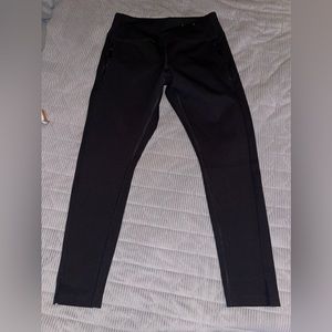 FLX urban/commuter joggers, size medium
